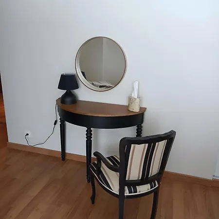 L'envie 招待所 埃梅